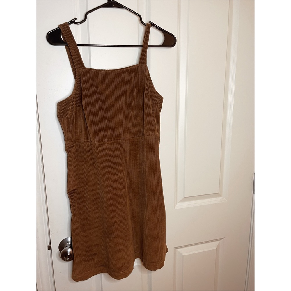 American Eagle brown cargo dress with zipper detail on back